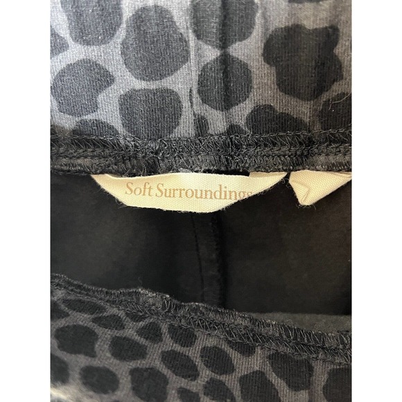 Soft Surroundings Have To Have Animal Print Leggings Womens Size PM Black Gray - Picture 3 of 9